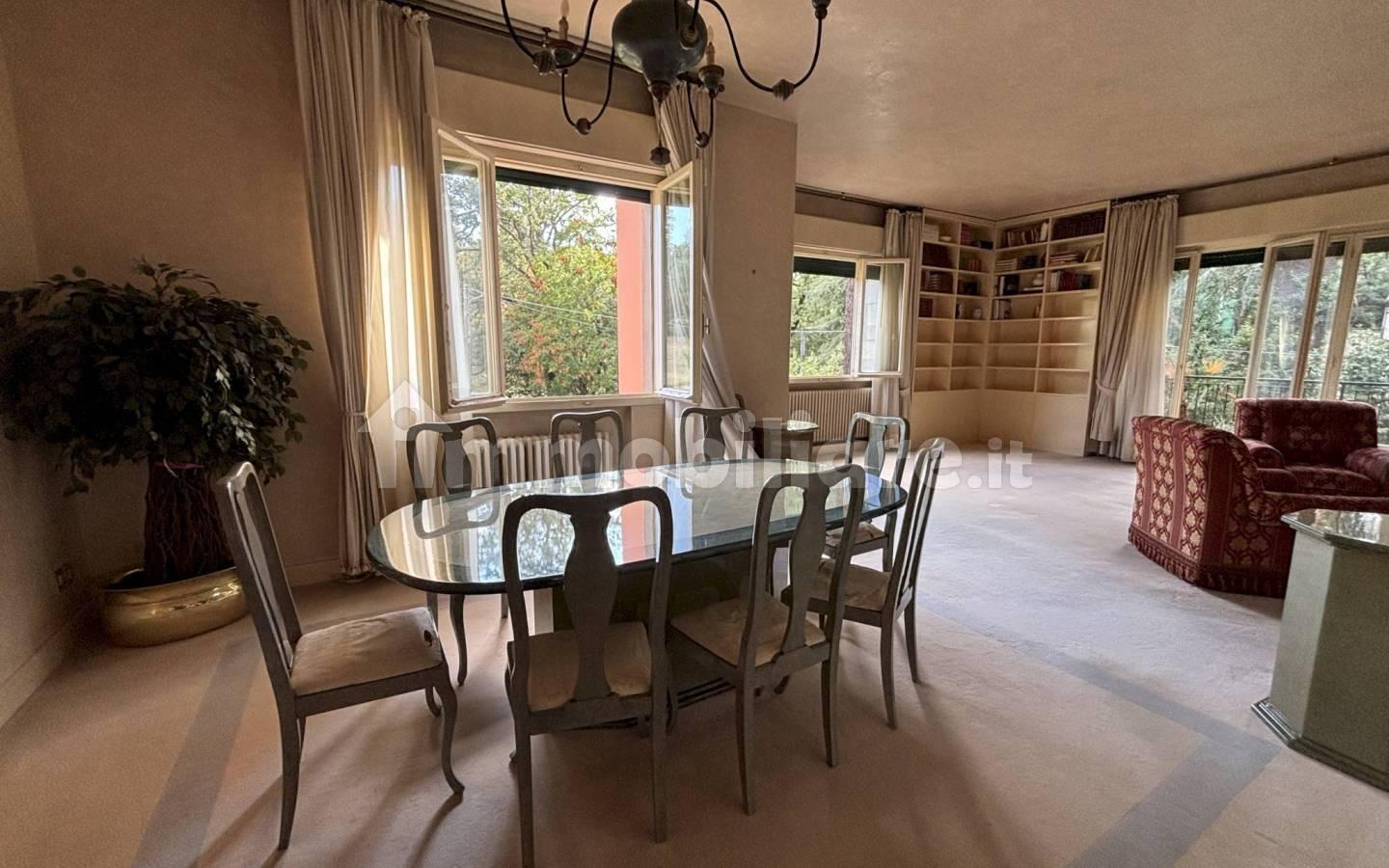 Appartamento in villa via Pier Paolo Molinelli, Colli Murri, Bologna