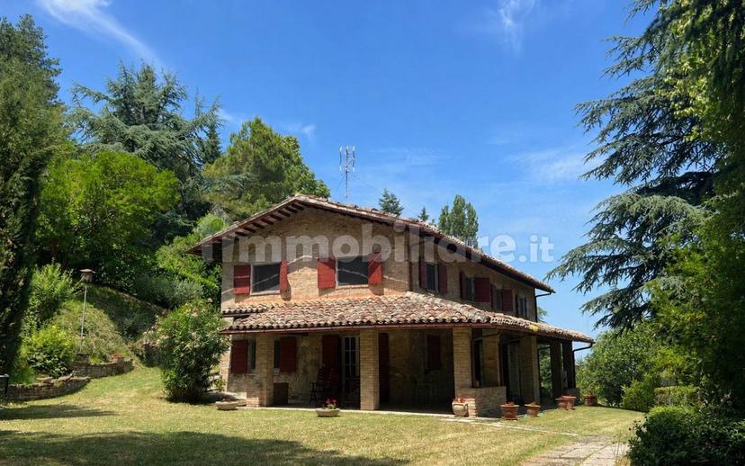 Casa colonica via Tufo, Urbino — foto 24 di 29