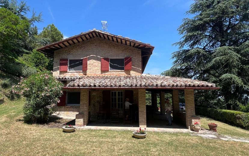 Casa colonica via Tufo, Urbino — foto 2 di 29
