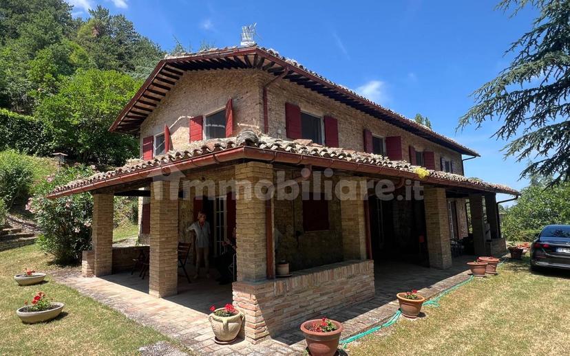 Casa colonica via Tufo, Urbino — foto 5 di 29