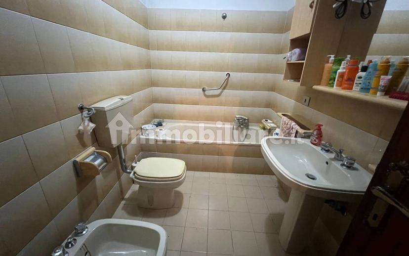Casa colonica via Tufo, Urbino — foto 7 di 29