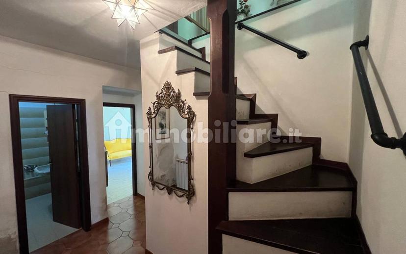 Casa colonica via Tufo, Urbino — foto 21 di 29