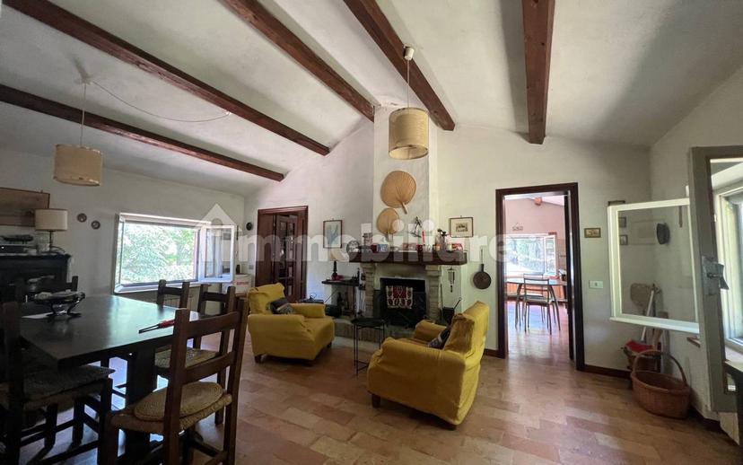 Casa colonica via Tufo, Urbino — foto 12 di 29