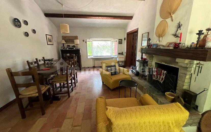 Casa colonica via Tufo, Urbino — foto 29 di 29