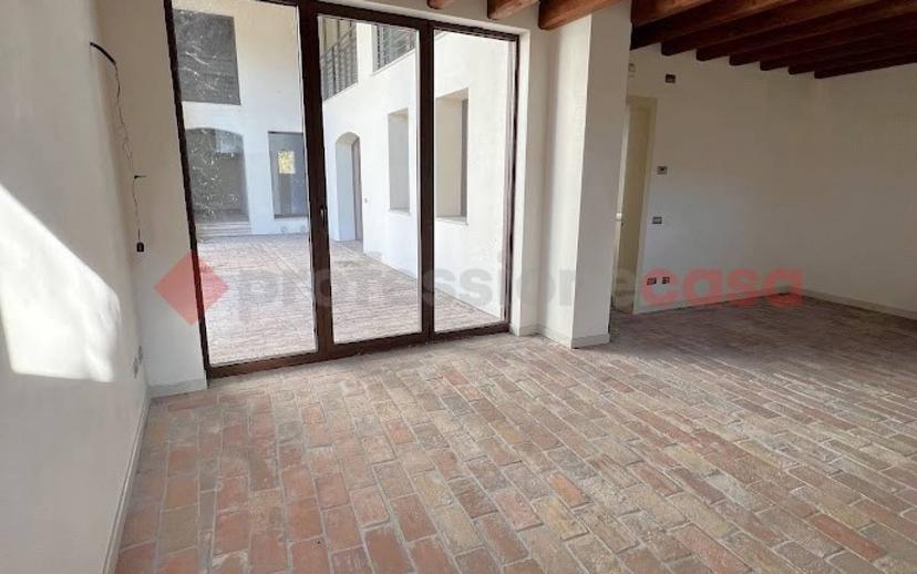 Terratetto unifamiliare via Re Di Puglie, 2, Centro, Stra — foto 3 di 14