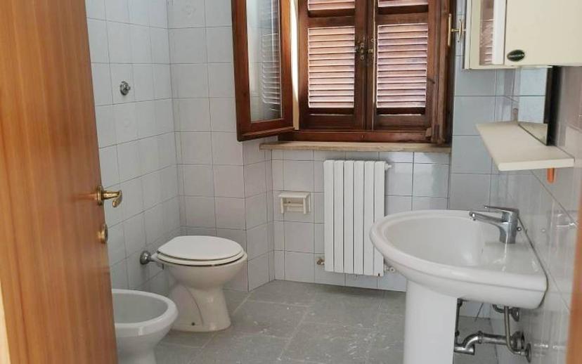 Quadrilocale via Berardo Tucci 23C, Ascoli Piceno — foto 10 di 23