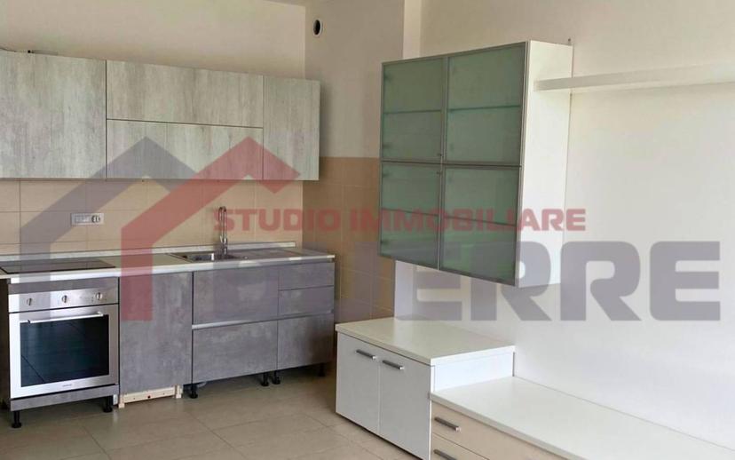 Bilocale buono stato, secondo piano, Camerlata - Rebbio, Como — foto 3 di 9