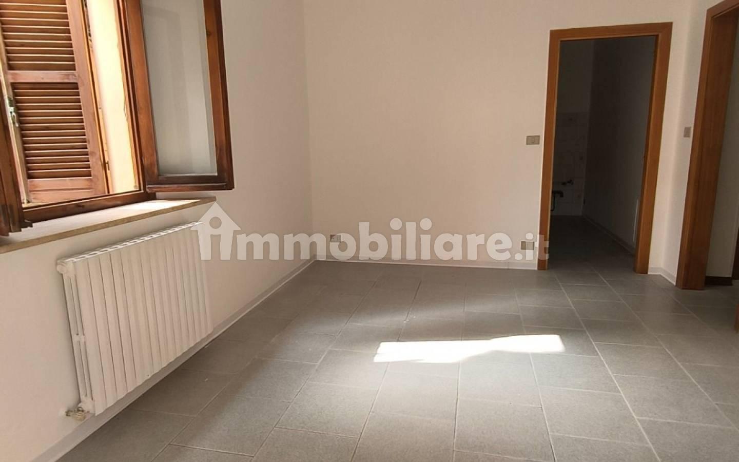 Quadrilocale via Berardo Tucci 23C, Ascoli Piceno