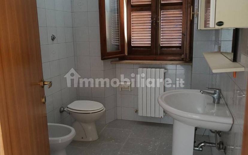 Quadrilocale via Berardo Tucci 23C, Ascoli Piceno — foto 22 di 23