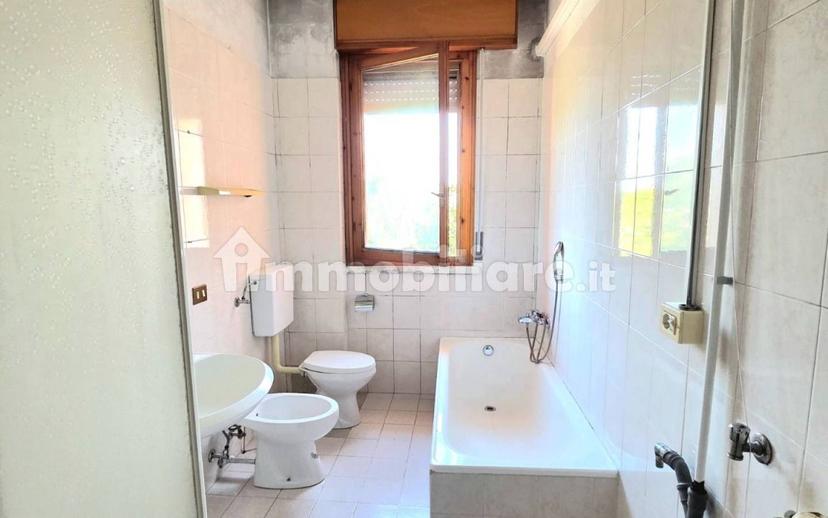 Appartamento via Avanzi, Centro, Luzzara — foto 2 di 22