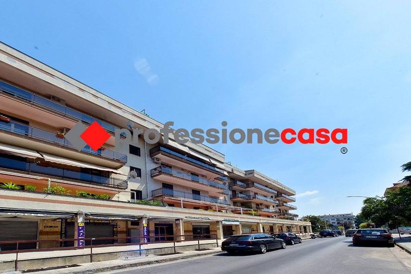 Quadrilocale via Perugia , 35, San Nicola la Strada
