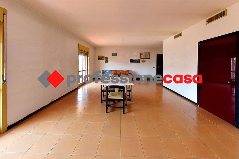 Quadrilocale via Perugia , 35, San Nicola la Strada — foto 9 di 48