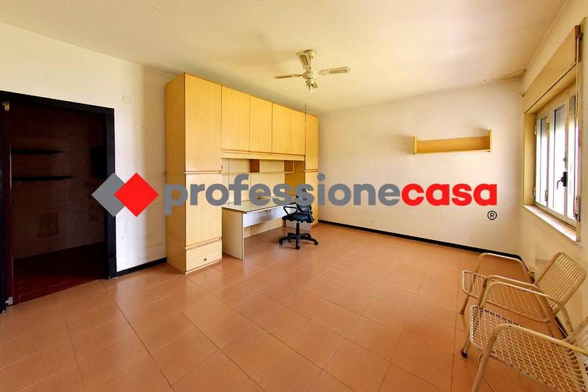 Quadrilocale via Perugia , 35, San Nicola la Strada — foto 5 di 48
