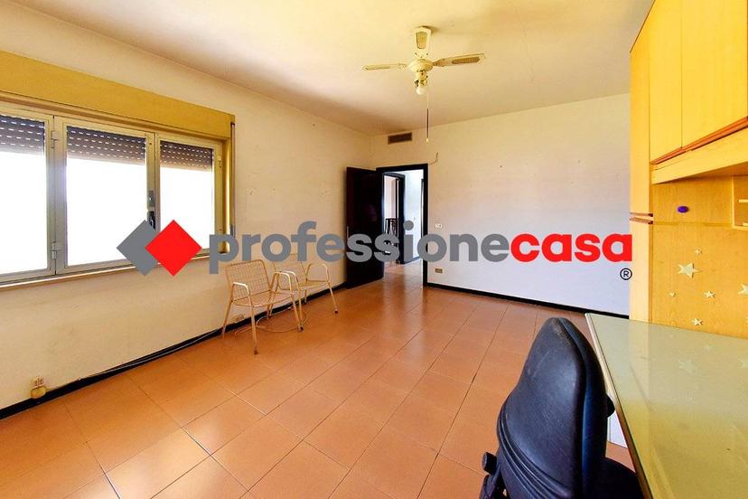 Quadrilocale via Perugia , 35, San Nicola la Strada — foto 36 di 48