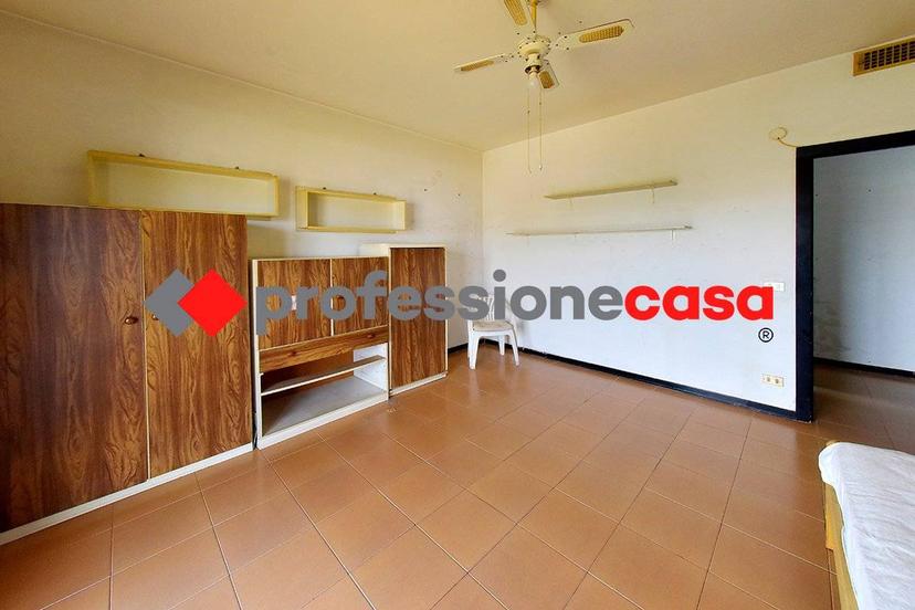 Quadrilocale via Perugia , 35, San Nicola la Strada — foto 32 di 48
