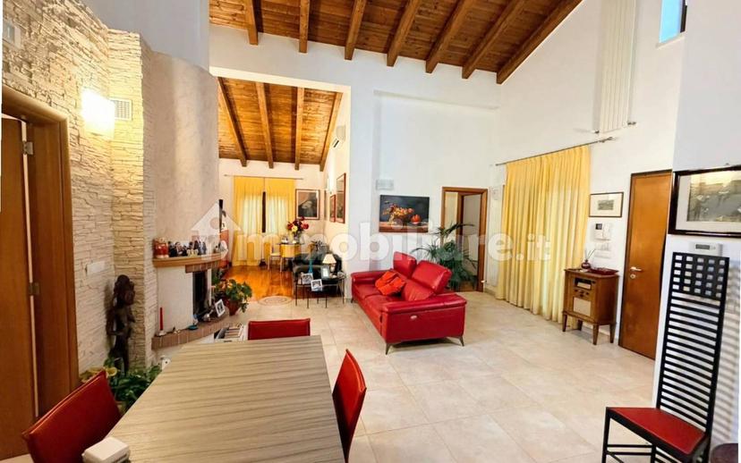 Villa a schiera Strada Provinciale Acquaviva Gioia del Colle 703, Gioia del Colle — foto 7 di 23