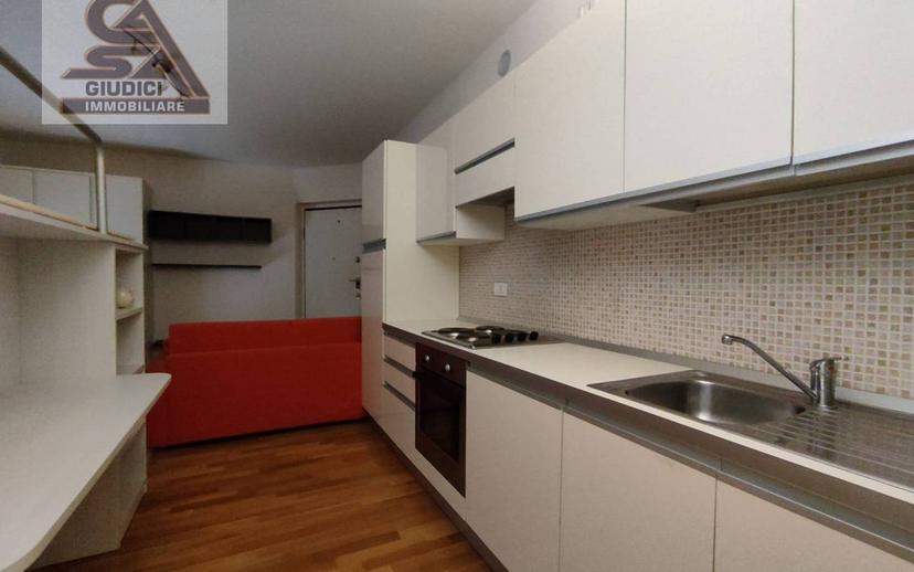 Monolocale viale Rimembranze 3, Saronno — foto 4 di 22