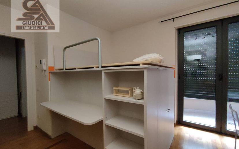 Monolocale viale Rimembranze 3, Saronno — foto 3 di 22