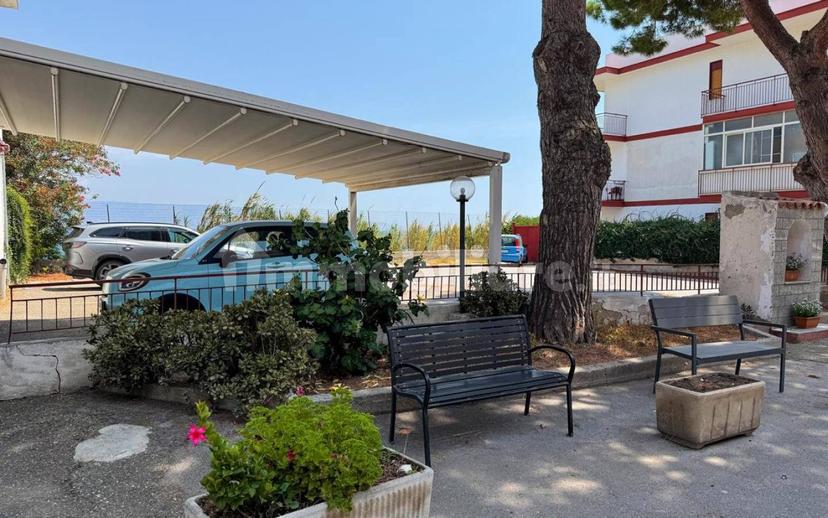 Trilocale via Nazionale Galati Marina 11, Galati, Messina — foto 3 di 50