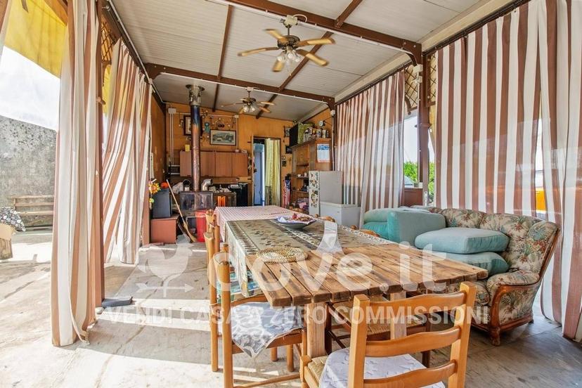 Villa unifamiliare viale Europa 80, Centro, Tribano