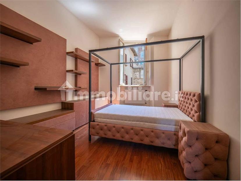 Appartamento ottimo stato, secondo piano, Centro Storico, Perugia — foto 8 di 44