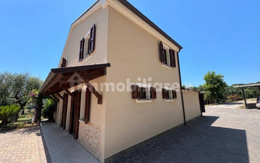 Casa colonica Saltara, Colli al Metauro — foto 16 di 22