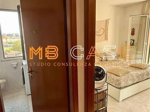 Bilocale buono stato, secondo piano, Centro, Albenga — foto 14 di 49