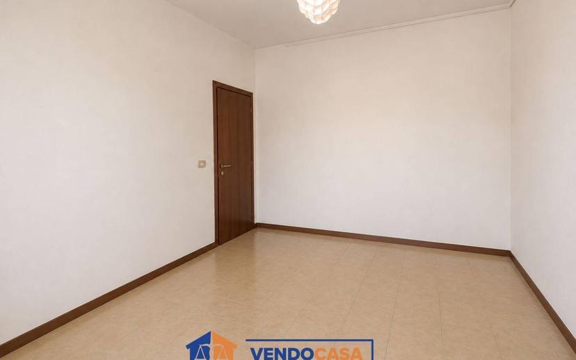 Trilocale piazza Camillo dal Pozzo 7, Nizza Monferrato — foto 8 di 20