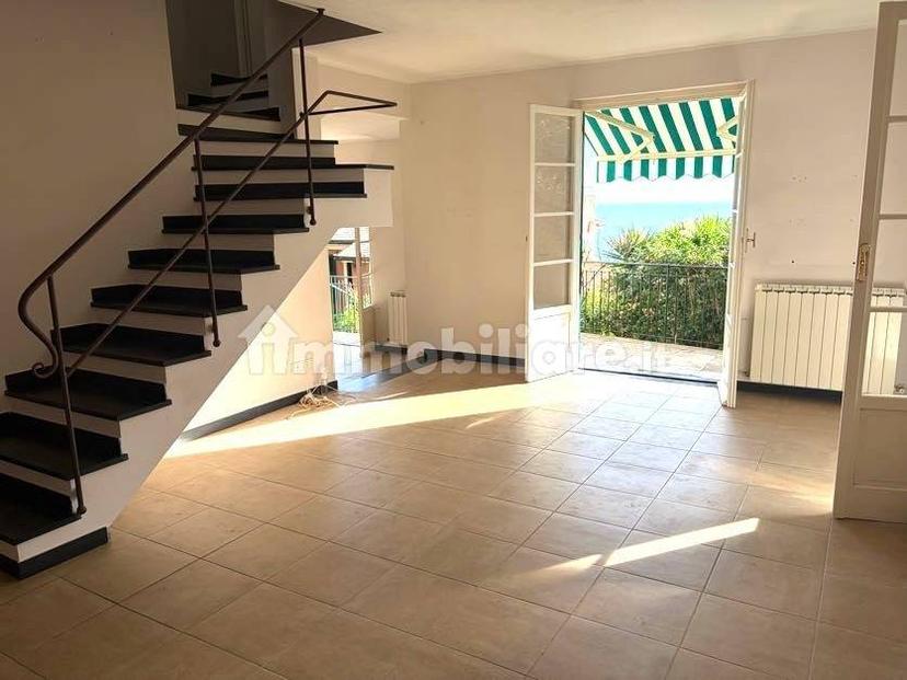 Terratetto unifamiliare via Aurelia, Centro, Zoagli — foto 9 di 38