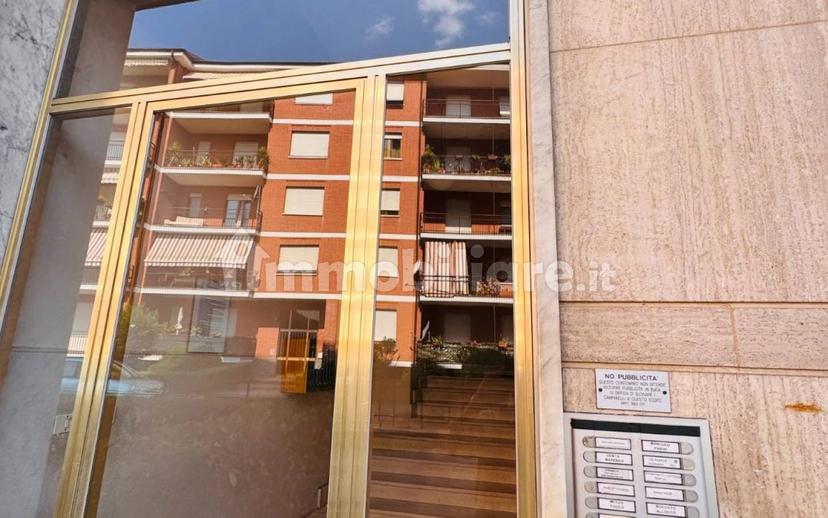 Trilocale via Giovanni Pascoli 41, Centro, Bra — foto 3 di 16