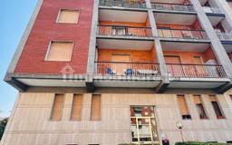Trilocale via Giovanni Pascoli 41, Centro, Bra