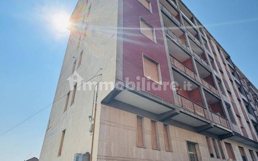 Trilocale via Giovanni Pascoli 41, Centro, Bra — foto 11 di 16