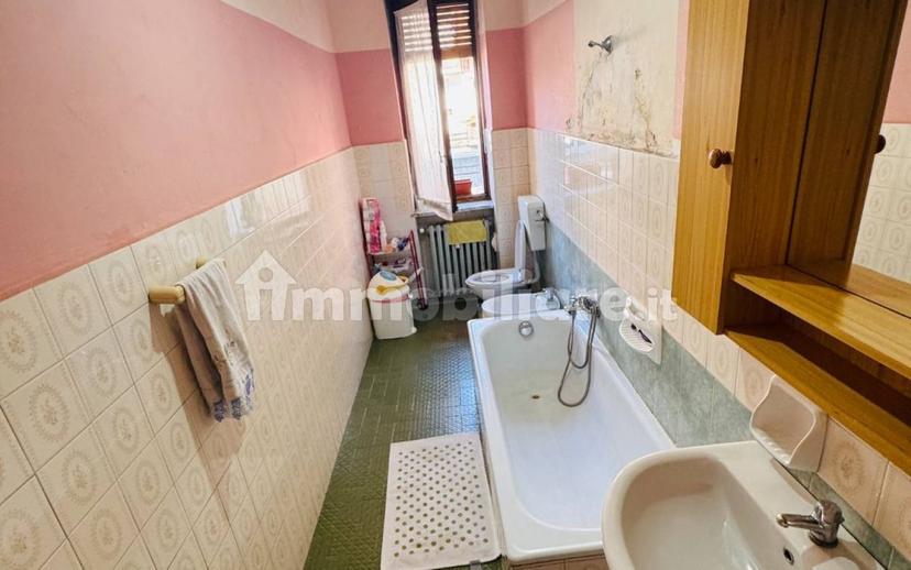 Trilocale via Giovanni Pascoli 41, Centro, Bra — foto 15 di 16