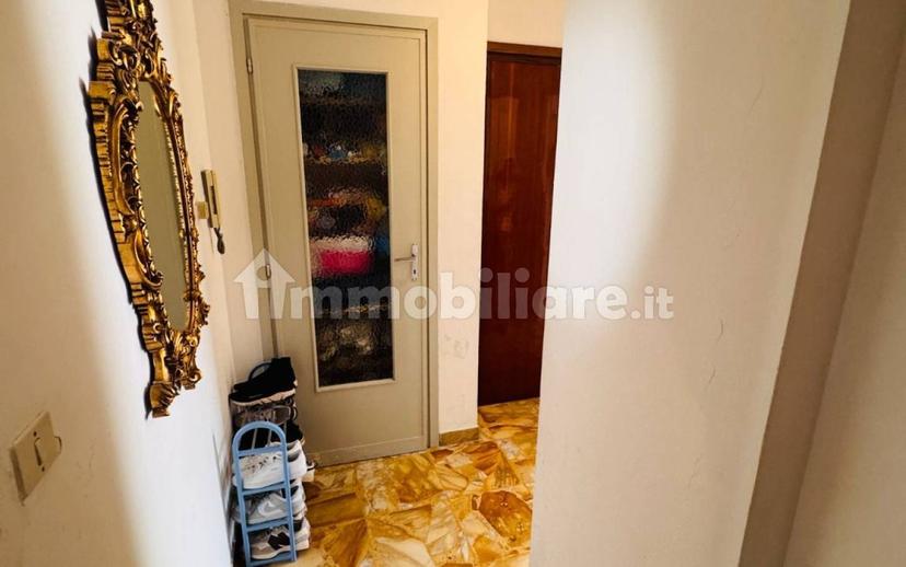 Trilocale via Giovanni Pascoli 41, Centro, Bra — foto 4 di 16
