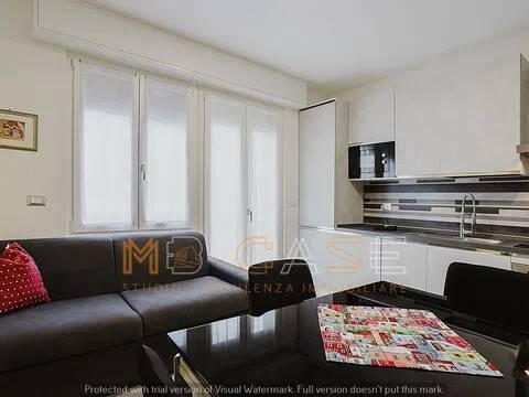 Bilocale via Ghirardi, 8, Centro, Pietra Ligure — foto 2 di 26