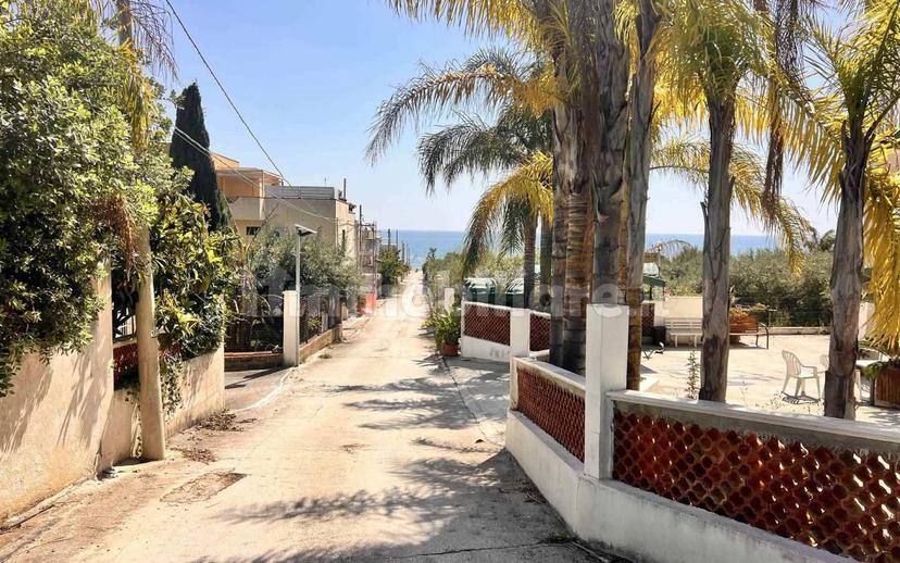 Villa unifamiliare via delle Margherite  21, Contrada Fiori Sud, Menfi — foto 4 di 28