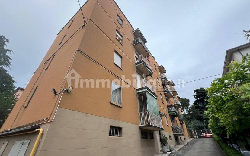 Trilocale via don sturzo, 9, Saragozza fuori Porta, Bologna — foto 16 di 20