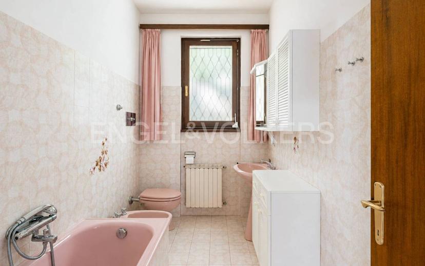 Villa unifamiliare via Temistocle Solera 21, Campagnano, Maccagno con Pino e Veddasca — foto 28 di 31