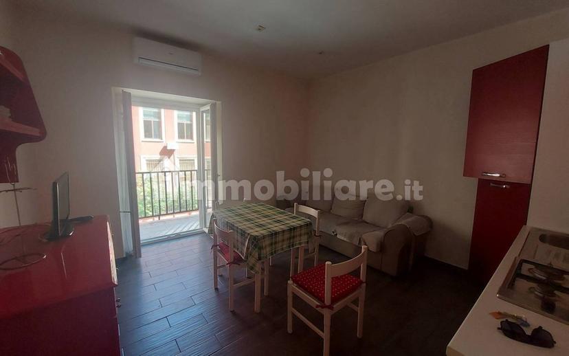Stanza singola via Giovanni Giovine 37, Taranto — foto 6 di 11