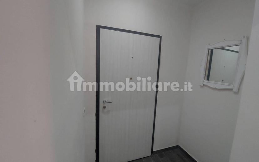 Stanza singola via Giovanni Giovine 37, Taranto — foto 5 di 11