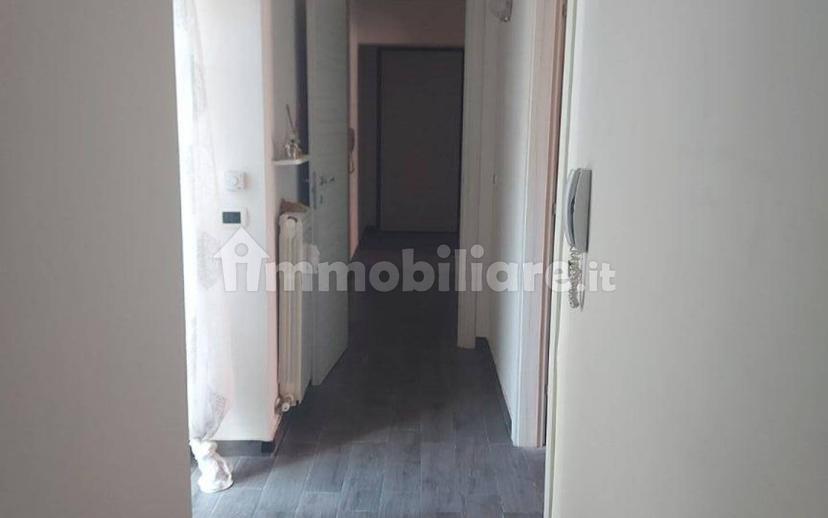 Stanza singola via Giovanni Giovine 37, Taranto — foto 10 di 11