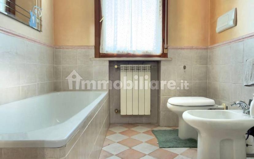 Trilocale via Aldo Moro 8, Centro, Castel Mella — foto 12 di 16
