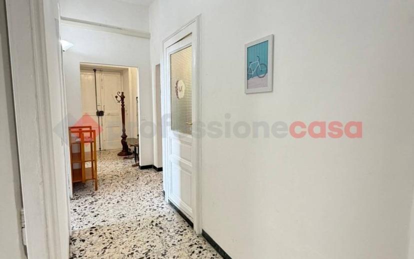 Trilocale piazza della Libertà, Gaeta — foto 26 di 35