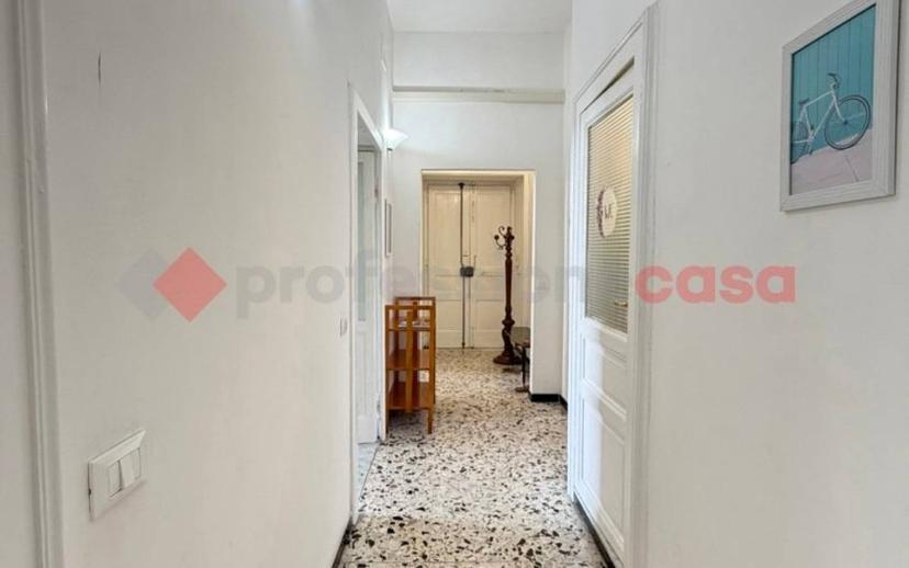 Trilocale piazza della Libertà, Gaeta — foto 9 di 35