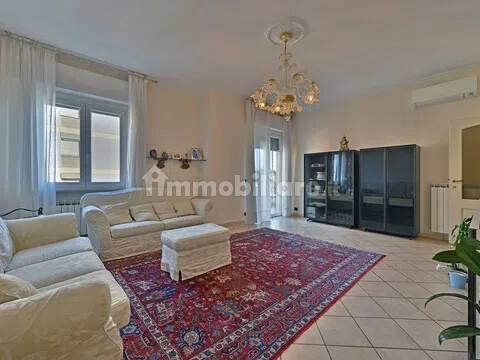 Quadrilocale via Nazario Sauro San C, Centro, Albenga — foto 61 di 69