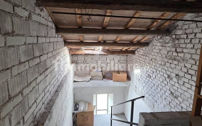 Terratetto unifamiliare frazione Avacelli 202, Arcevia — foto 16 di 29