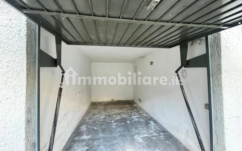 Trilocale buono stato, primo piano, Stazione, Lissone — foto 18 di 25
