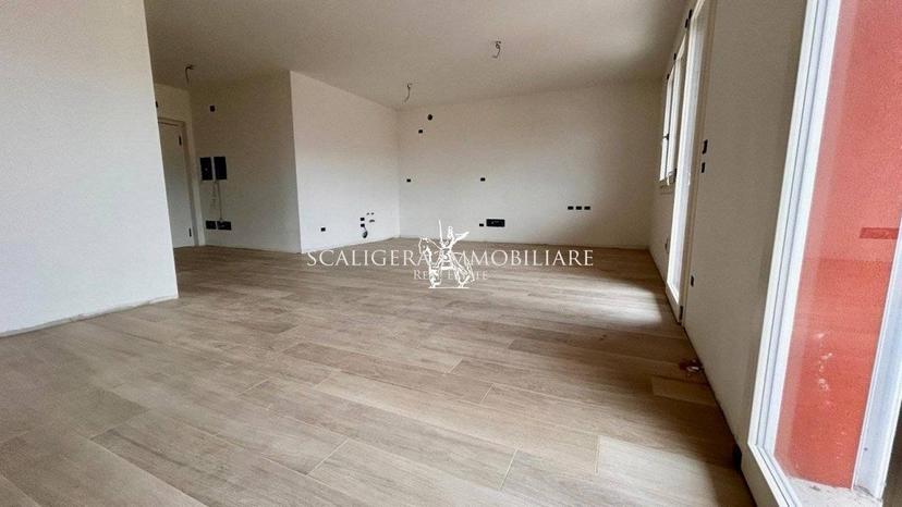 Trilocale nuovo, secondo piano, Centro, Caldiero — foto 12 di 21
