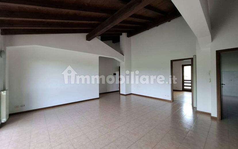 Quadrilocale via Papa Giovanni XXIII, Azzano San Paolo — foto 16 di 17