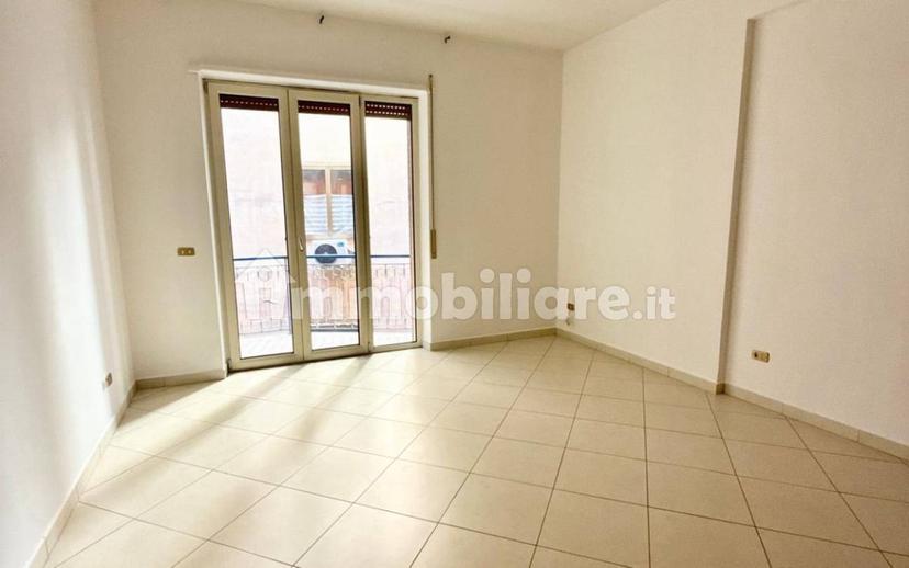 Appartamento via Vasto, Centro Storico, Avellino — foto 6 di 16